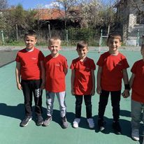 "Хубаво е в детската градина"  12
