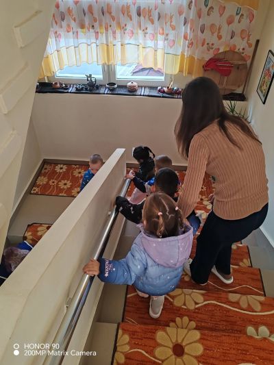 Практическо проиграване на плана за евакуация при пожар в ДГ "Детелина" 6