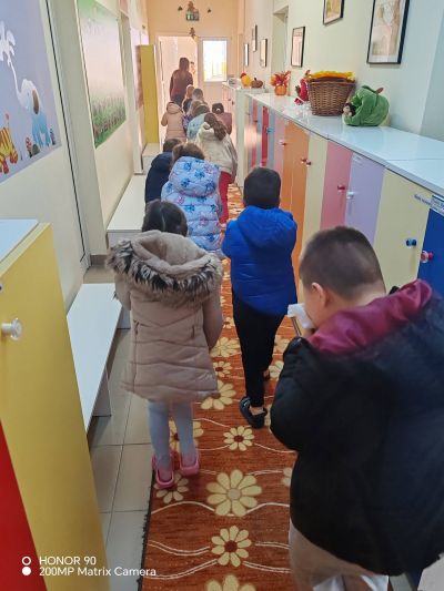 Практическо проиграване на плана за евакуация при пожар в ДГ "Детелина" 7