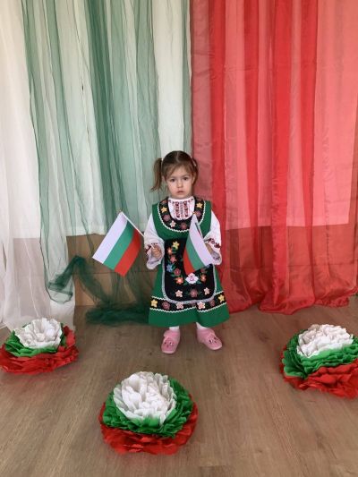 Отбелязване на 3 март  - ДГ Детелина - Огняново