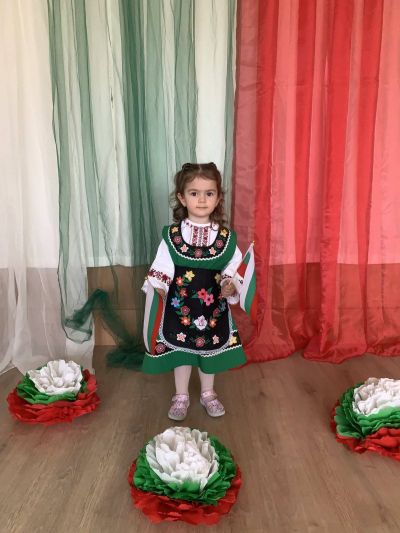 Отбелязване на 3 март  - ДГ Детелина - Огняново
