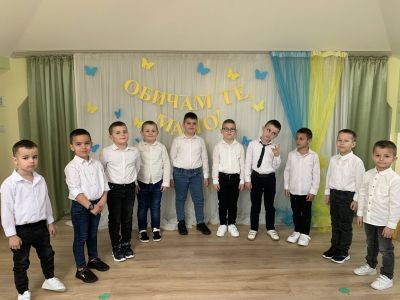 За маминия празник, за маминия ден! - ДГ Детелина - Огняново