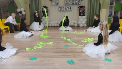Довиждане, детска градина!???? Здравей, първи клас! На добър час група "Калинки" ! Випуск 2025 година. - ДГ Детелина - Огняново