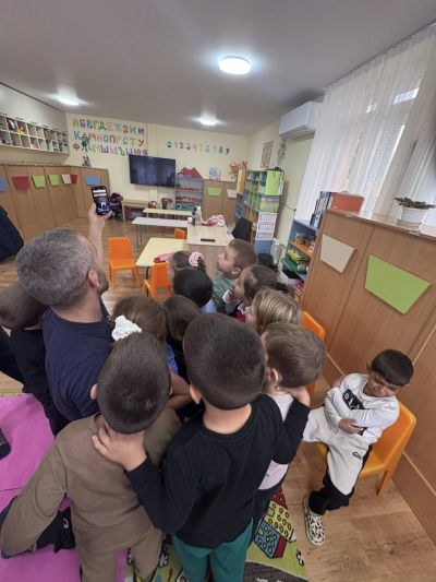 Седмицата на бащата в група „Звездички“ с гост г-н Димитър Касов - ДГ Детелина - Огняново