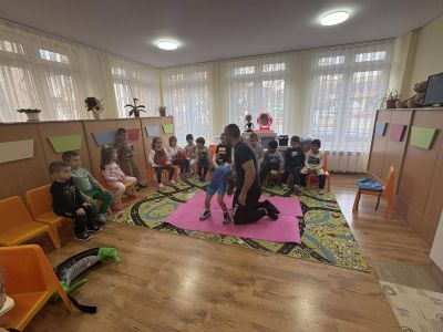 Седмицата на бащата в група „Звездички“ с гост г-н Димитър Касов - ДГ Детелина - Огняново