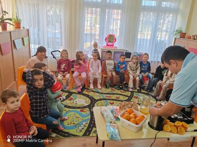 "Седмица на бащата" - под наслов "Модерно е да бъдеш баща" 2025 г. - ДГ Детелина - Огняново