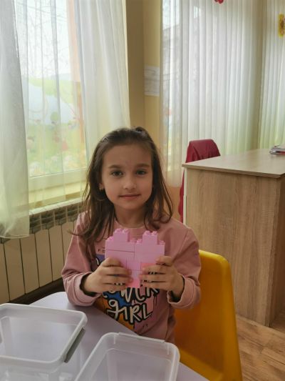 Лего Дупло в четвърта група - ОН ОС; тема: "Сърце за мама" - ДГ Детелина - Огняново