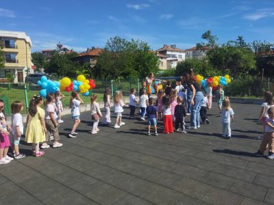 Честит 1 юни – Международен ден на детето!  2025/2026 уч. г. - ДГ Детелина - Огняново
