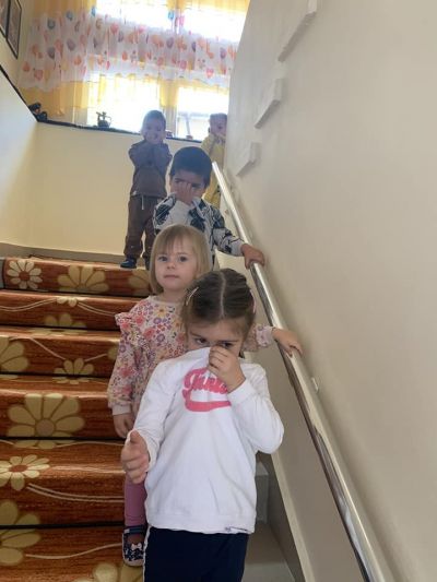 Днес в ДГ "Детелина" бе проведено практическо проиграване на плана за евакуация при пожар. ???????????? - ДГ Детелина - Огняново