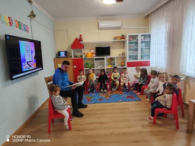 Ден на четенето - ДГ Детелина - Огняново