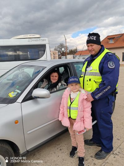 Послания за безопасно поведение на пътя - ДГ Детелина - Огняново